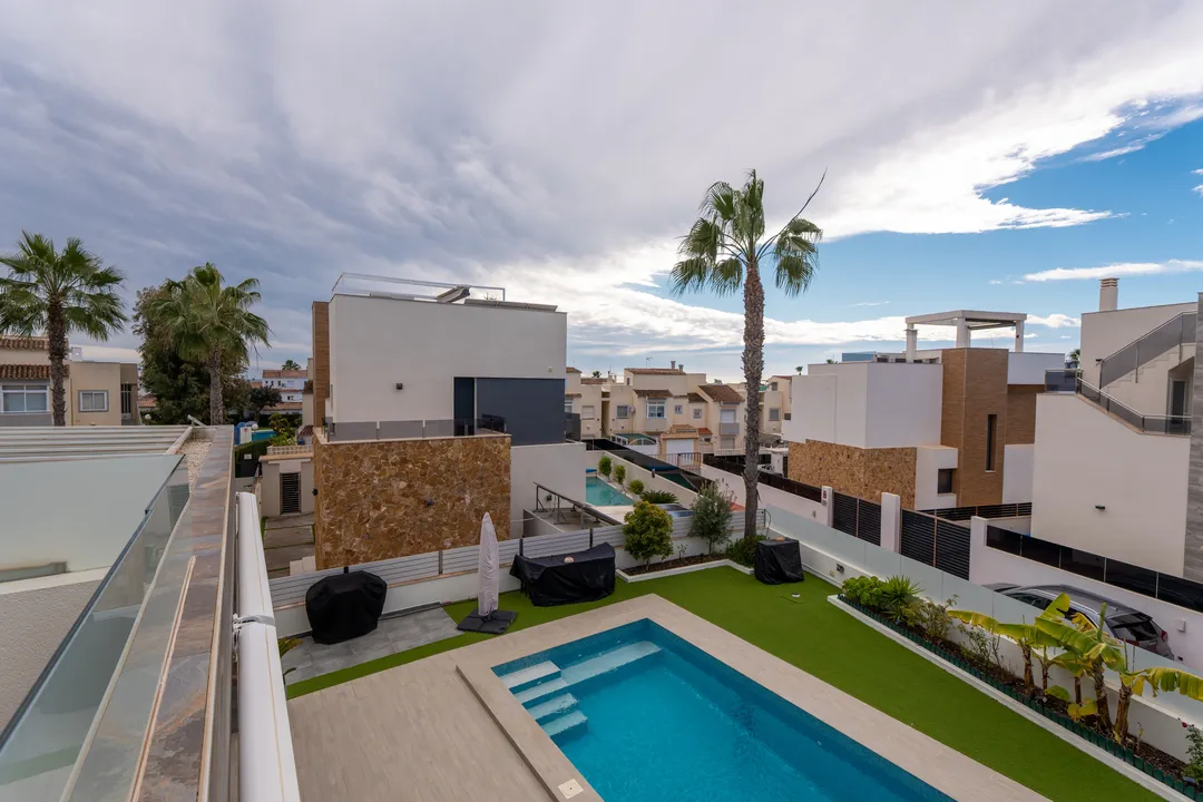 Torre del Moro - villa in a popular area! bild 4