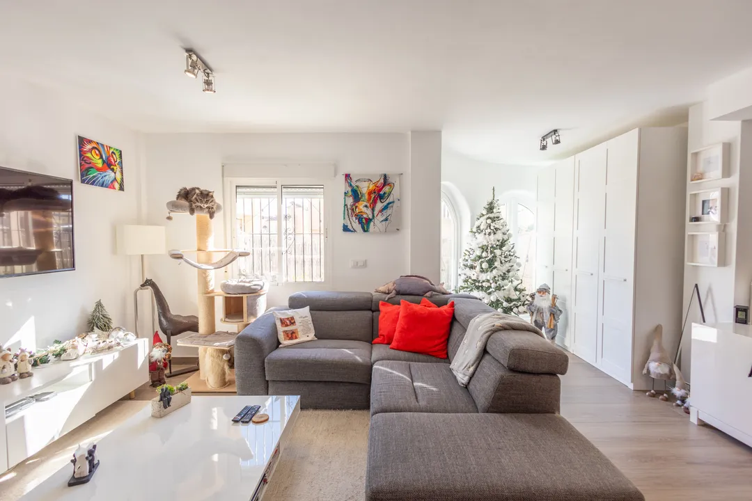 Residencial Zodiaco V - Villamartín bild 6